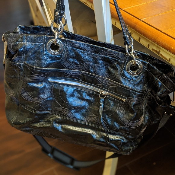 Coach diaper bag - Picture 2 of 14